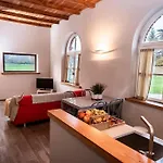 Tenuta Castello Golf Club Hébergement de vacances