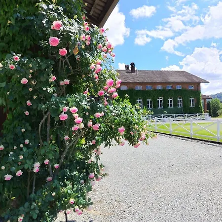 Tenuta Castello Casa vacanze Cerrione
