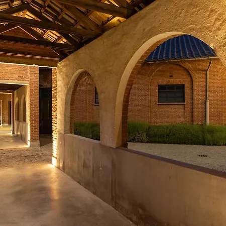 Tenuta Castello *
